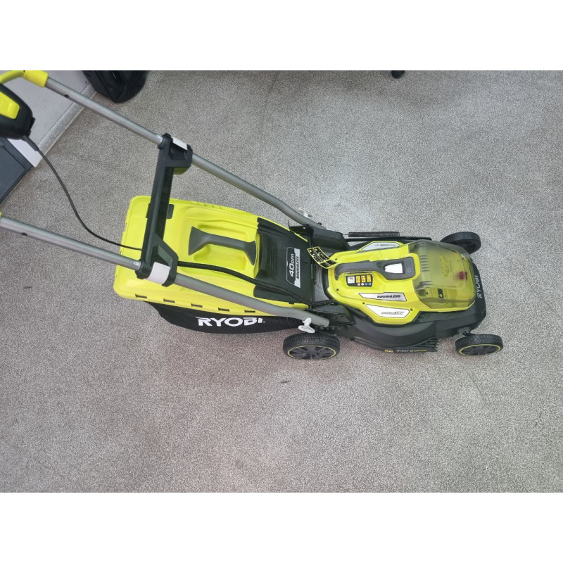 Газонокосилка Ryobi RY18LMX40A            
            б/у