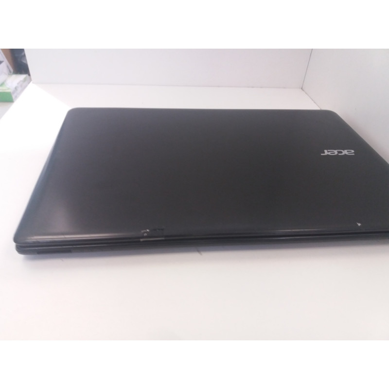 Ноутбук Acer. E1-572g            
            б/у