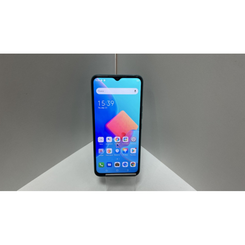 Мобильный телефон Tecno Spark 8C 4/64 GB            
            б/у
