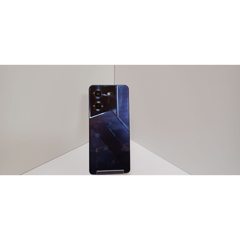 Мобильный телефон Tecno Pova 5 8/256 GB            
            б/у