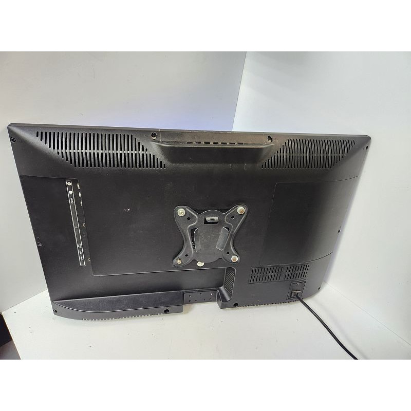 Телевизор DNS V23DN40            
            б/у