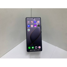 Мобильный телефон Tecno SPARK 20 Pro+ 8/256 GB            
            б/у