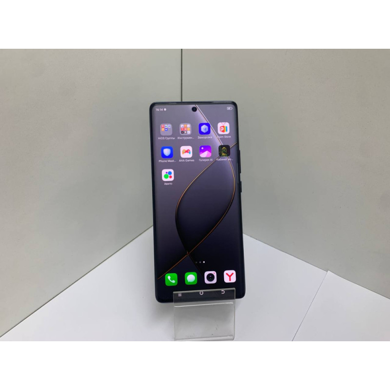 Мобильный телефон Tecno SPARK 20 Pro+ 8/256 GB            
            б/у