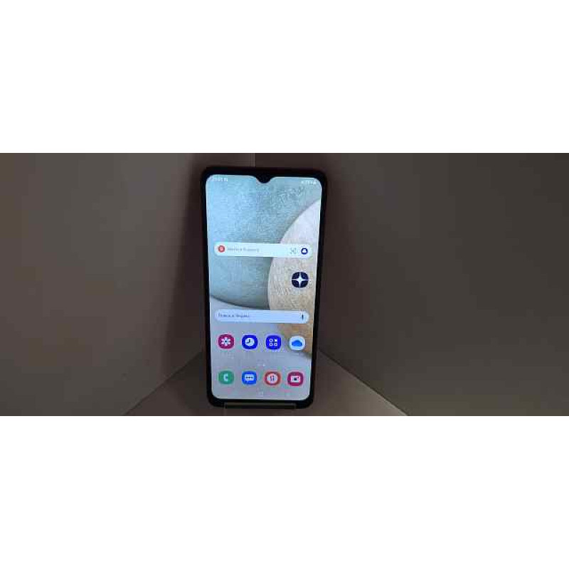 Мобильный телефон Samsung Galaxy A12 3/32 GB            
            б/у