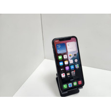 Мобильный телефон Apple iPhone 11 4/128 GB            
            б/у
