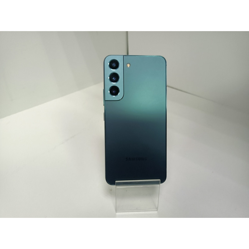 Мобильный телефон Samsung Galaxy S22 8/256 GB            
            б/у