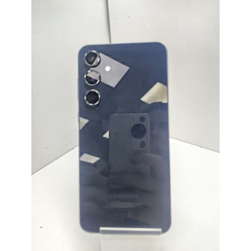 Мобильный телефон Samsung Galaxy A55 5G 8/256 GB            
            б/у