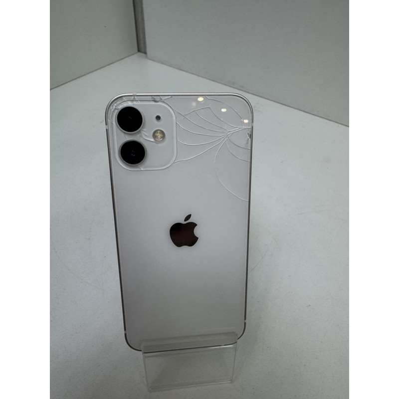 Мобильный телефон Apple iPhone 12 4/64 GB            
            б/у