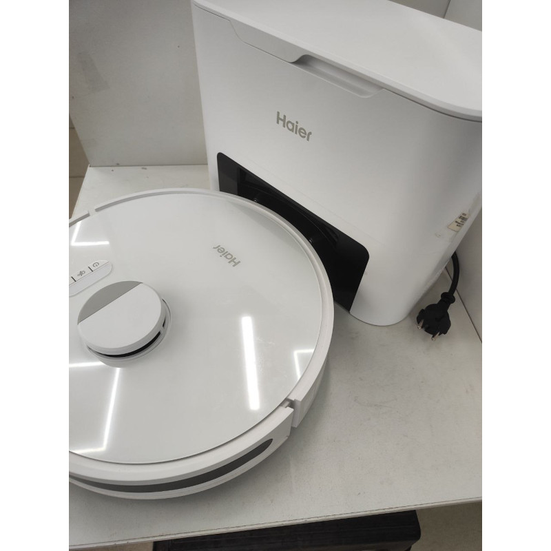 Робот-пылесос Haier HSR PRO R2            
            б/у