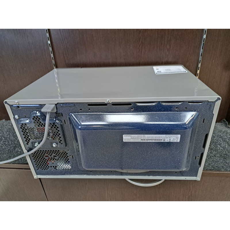 Микроволновые печи Samsung MS23F302TQK            
            б/у