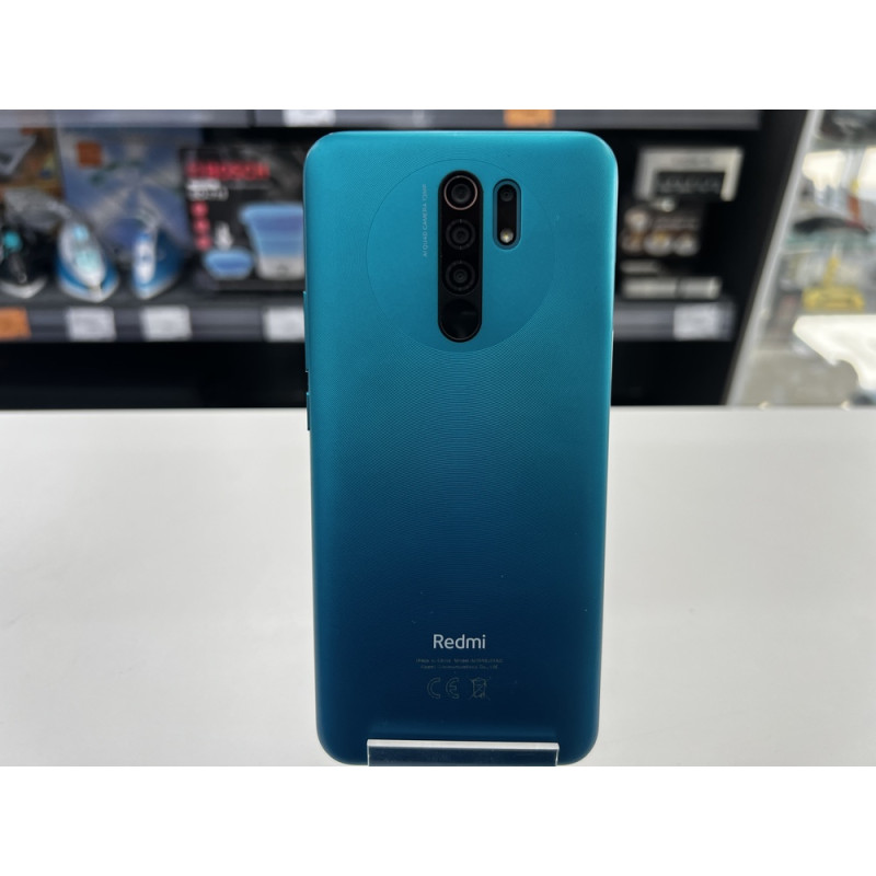 Мобильный телефон Xiaomi Redmi 9 4/64 GB            
            б/у
