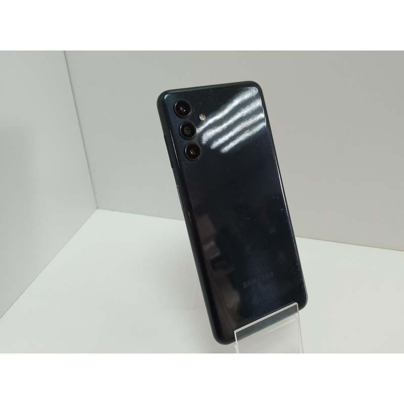 Мобильный телефон Samsung Galaxy A04s 4/64 GB            
            б/у