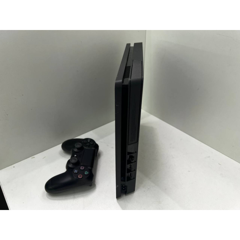 Игровые приставки Sony Playstation 4 SLIM 1TB (CUH-2208B)            
            б/у