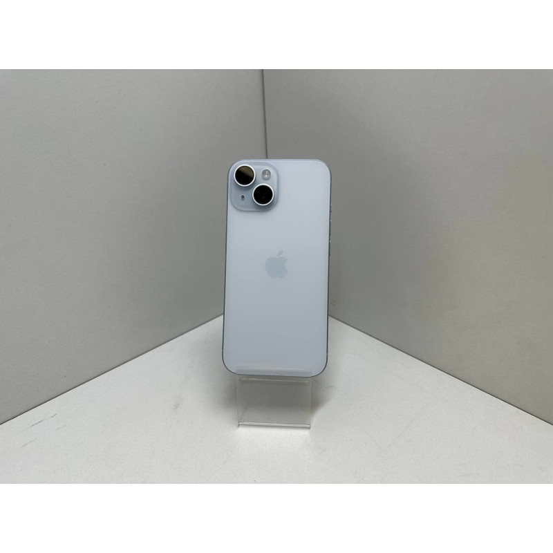 Мобильный телефон Apple iPhone 15 6/128 GB            
            б/у