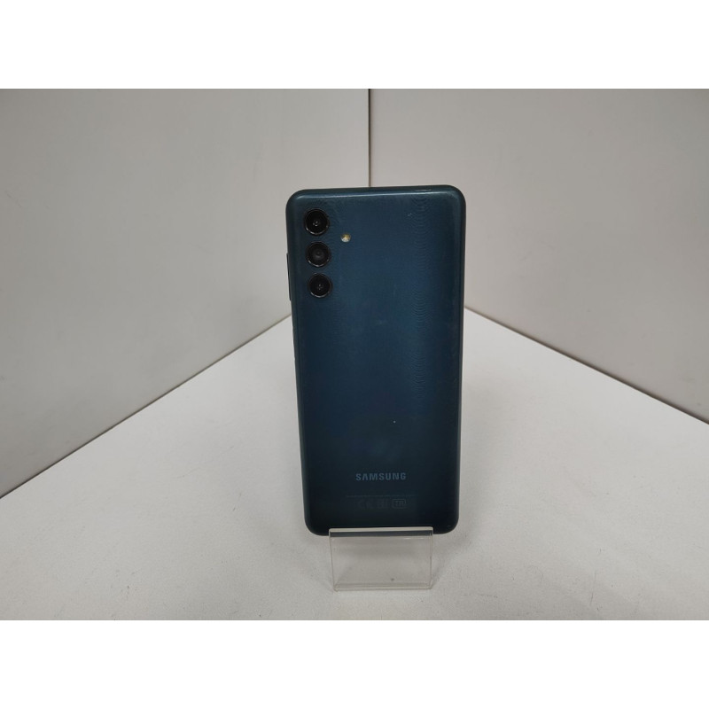 Мобильный телефон Samsung Galaxy A04s 4/64 GB            
            б/у