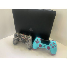 Игровые приставки Sony Playstation 4 SLIM 1TB (CUH-2208B)            
            б/у