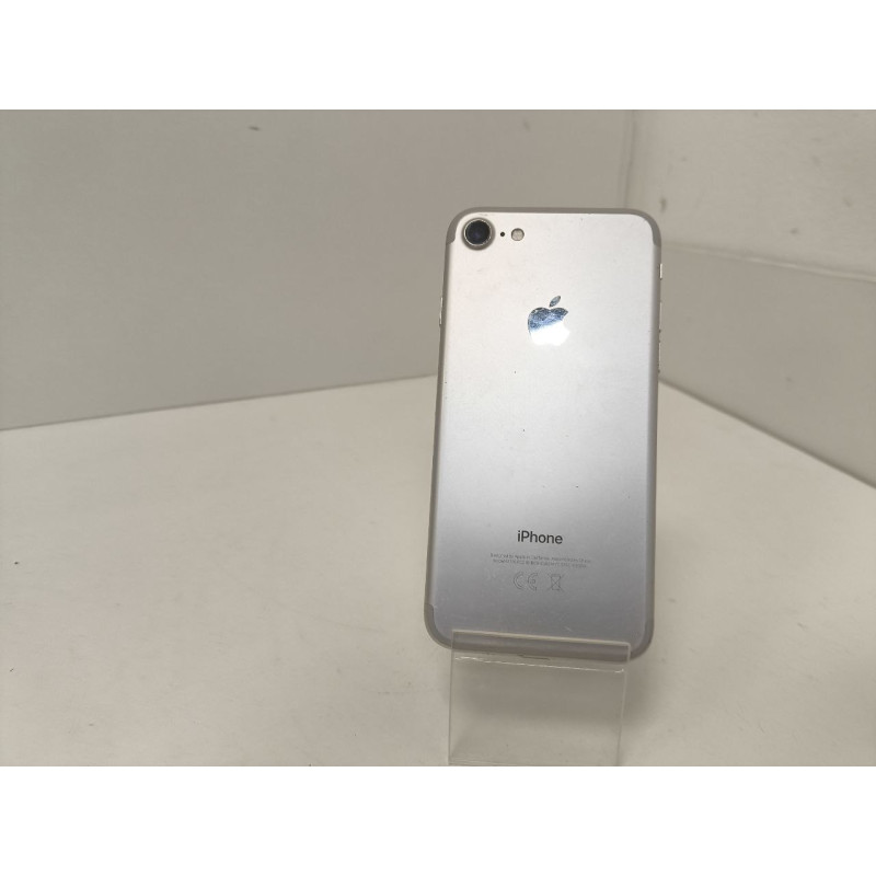 Мобильный телефон Apple iPhone 7 2/32 GB            
            б/у