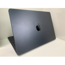 Ноутбук Apple MacBook Air 13 2022 A2681 M2 8/512GB            
            б/у