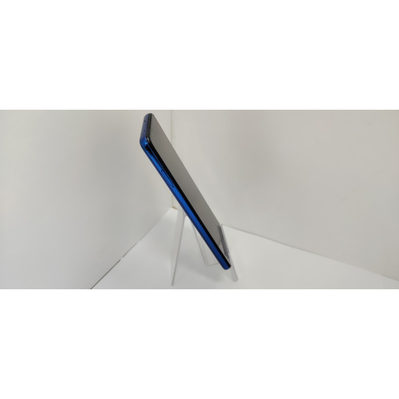 Мобильный телефон Xiaomi Poco X3 NFC 8/128 GB            
            б/у