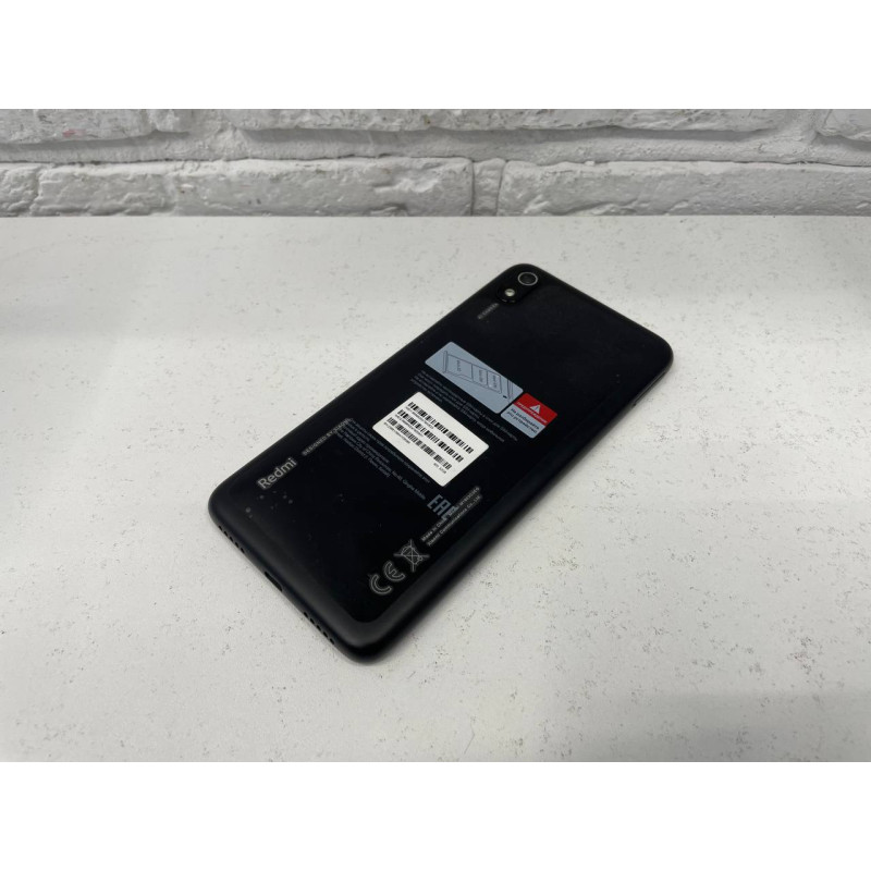 Мобильный телефон Xiaomi Redmi 7A 2/32 GB            
            б/у