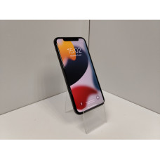 Мобильный телефон Apple iPhone X 3/64 GB            
            б/у