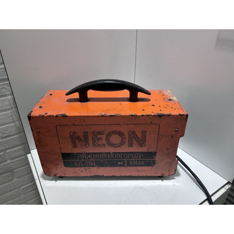 Сварочный аппарат NEON ВД-201            
            б/у