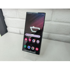 Мобильный телефон Samsung Galaxy S22 Ultra 8/128 GB            
            б/у