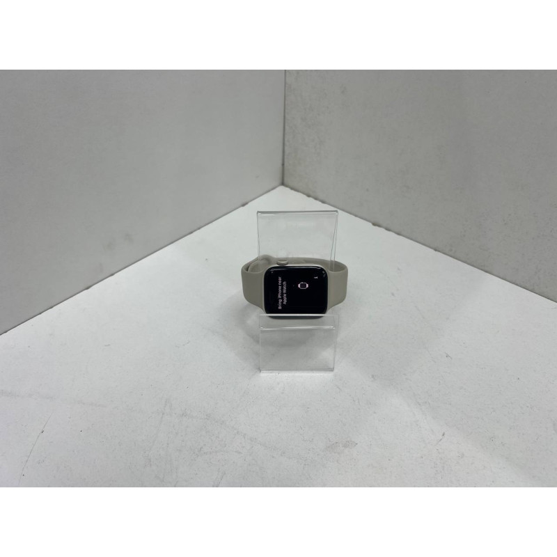 Умные Часы Apple Watch Series SE Gen 2 44 мм            
            б/у