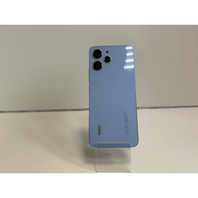 Мобильный телефон Xiaomi Redmi 12 4/128 GB            
            б/у