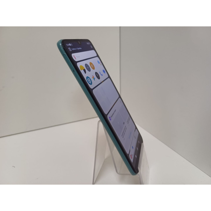 Мобильный телефон Xiaomi Poco C40 3/32 GB            
            б/у