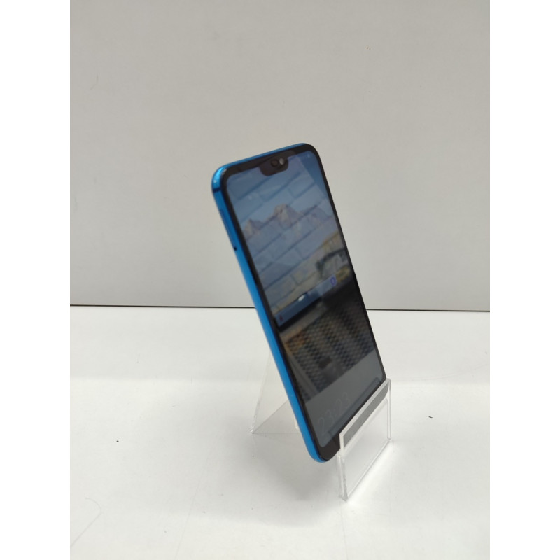 Мобильный телефон Huawei P20 Lite 4/64 GB            
            б/у