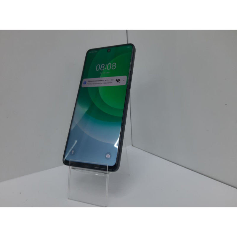 Мобильный телефон Tecno Camon 19 Neo 6/128 GB            
            б/у