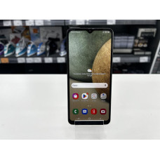 Мобильный телефон Samsung Galaxy A12 3/32 GB            
            б/у
