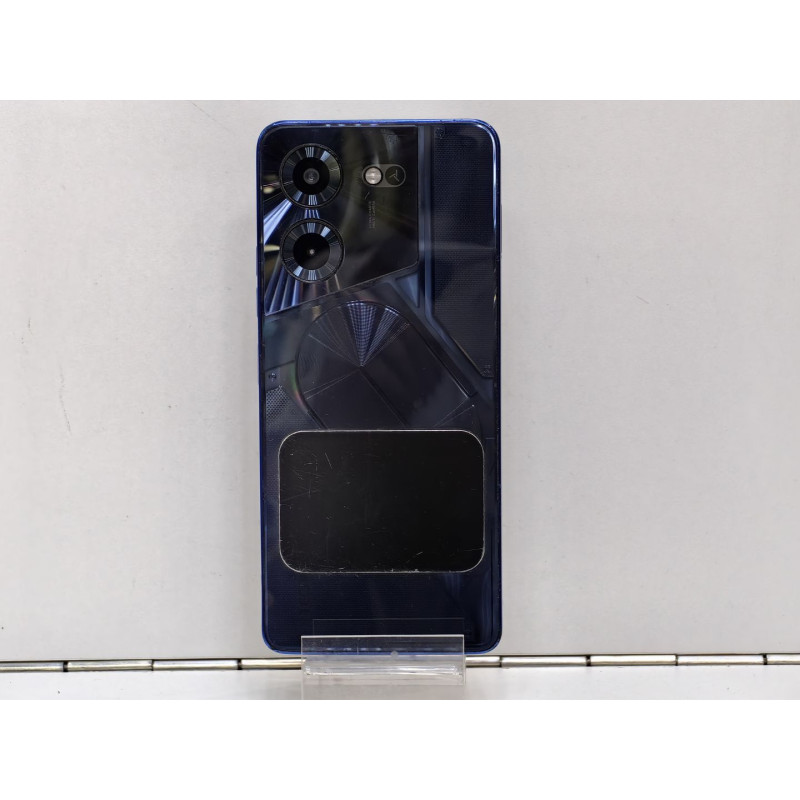Мобильный телефон Tecno Pova 5 8/128 GB            
            б/у