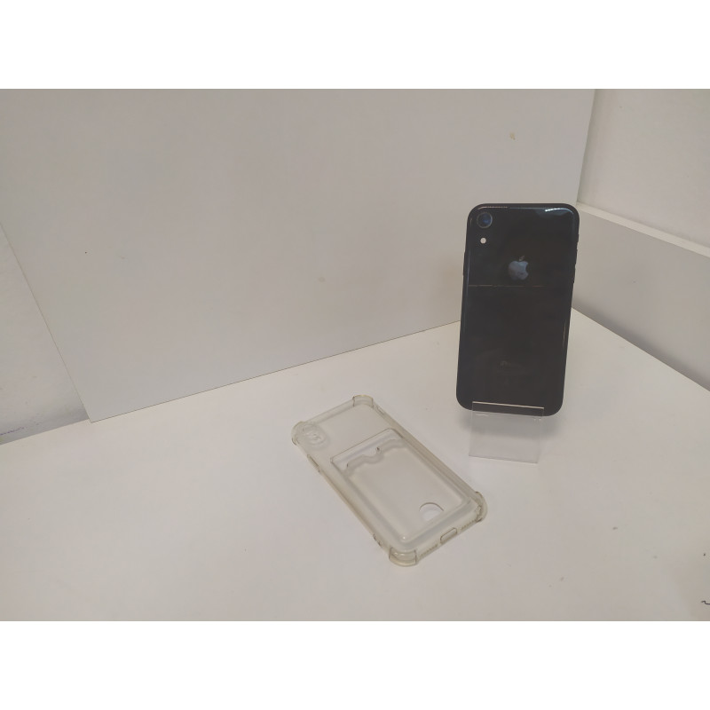 Мобильный телефон Apple iPhone XR 3/64 GB            
            б/у