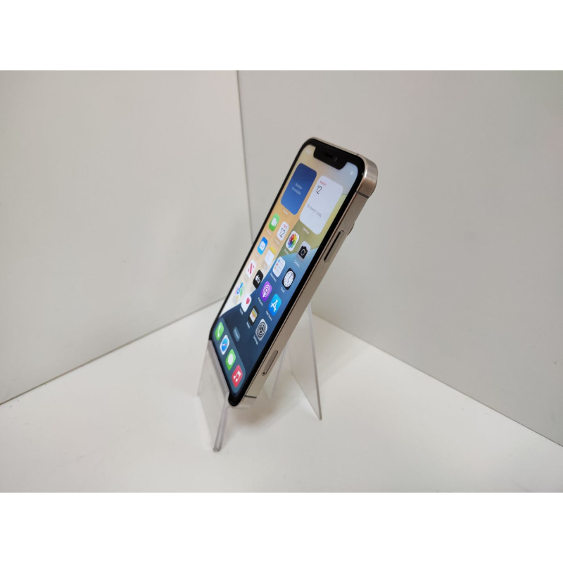 Мобильный телефон Apple iPhone XR в корпусе 15 Pro 3/64 GB            
            б/у