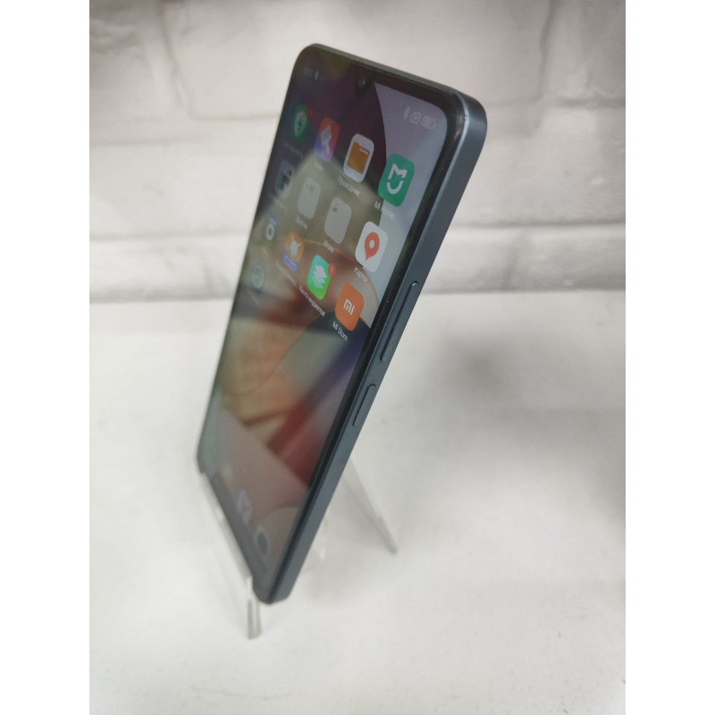 Мобильный телефон Xiaomi Redmi 13C 8/256 GB            
            б/у