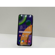 Мобильный телефон Samsung Galaxy M21 SM-M215F 4/64 GB            
            б/у