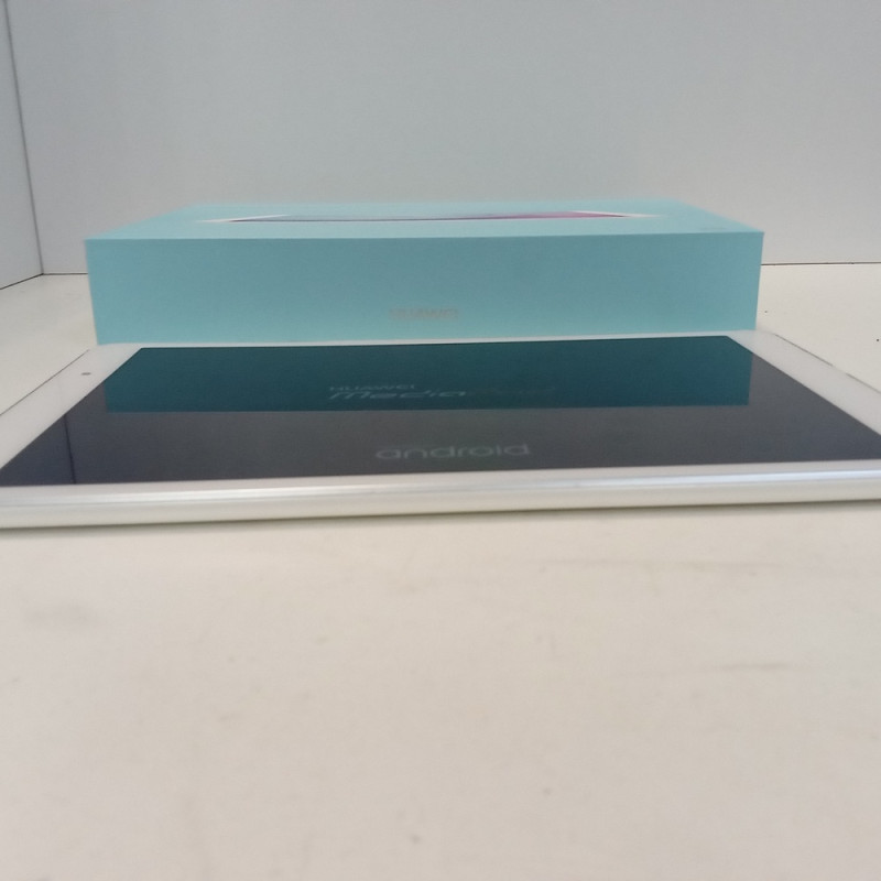 Планшет с SIM-картой Huawei Mediapad T2 10.0 Pro LTE 2/16GB            
            б/у