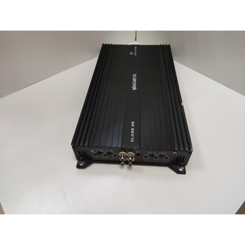 Усилитель Автомобильный Deaf Bonce Machete MLA-4080            
            б/у