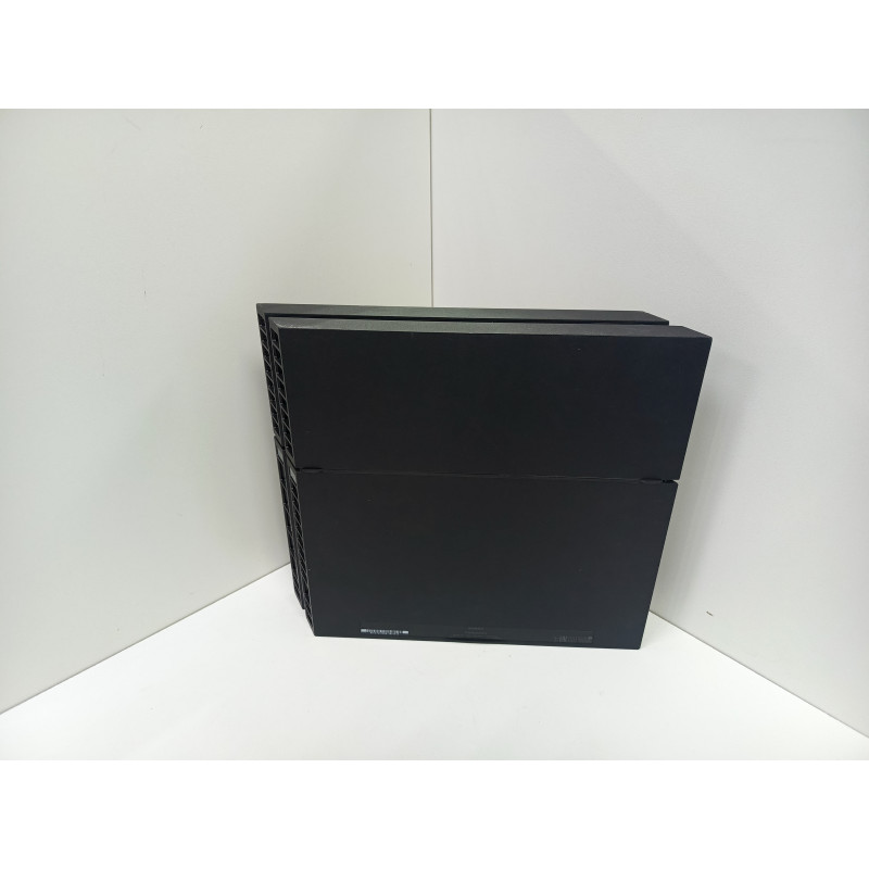 Игровые приставки Sony Playstation 4 500GB (CUH-1208A)            
            б/у