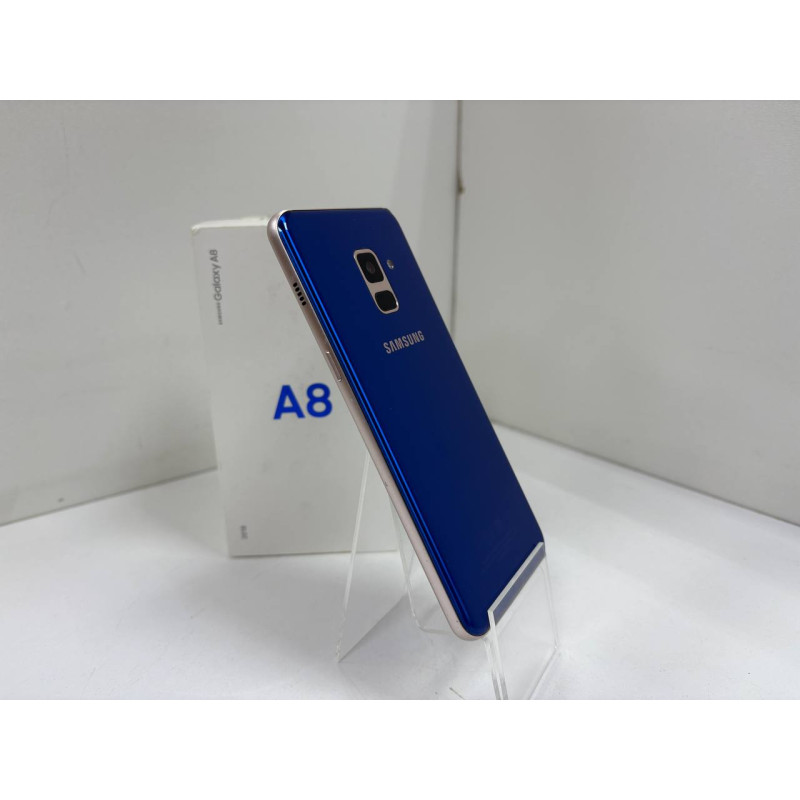 Мобильный телефон Samsung Galaxy A8 (2018) 4/32 GB            
            б/у