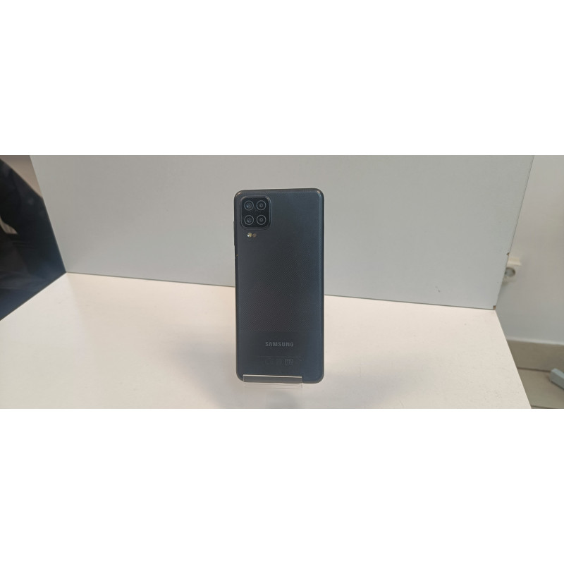 Мобильный телефон Samsung Galaxy A12 3/32 GB            
            б/у