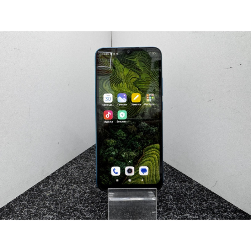 Мобильный телефон Xiaomi Redmi 9A 2/32 GB            
            б/у
