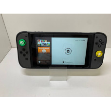 Игровые приставки Nintendo Switch HAC001            
            б/у