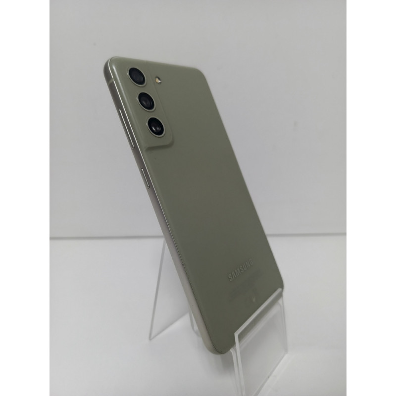 Мобильный телефон Samsung Galaxy S21 FE 5G 8/128 GB            
            б/у