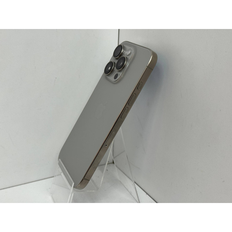 Мобильный телефон Apple iPhone 16 Pro 8/256            
            б/у