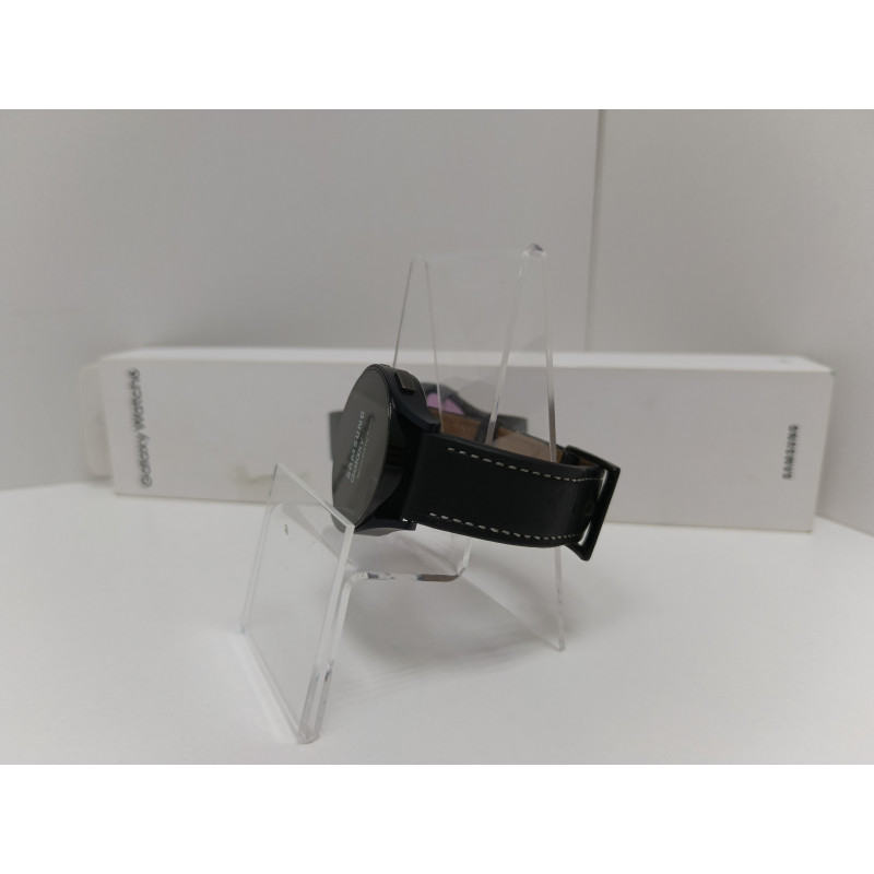 Умные Часы Samsung Galaxy Watch 6 40mm            
            б/у