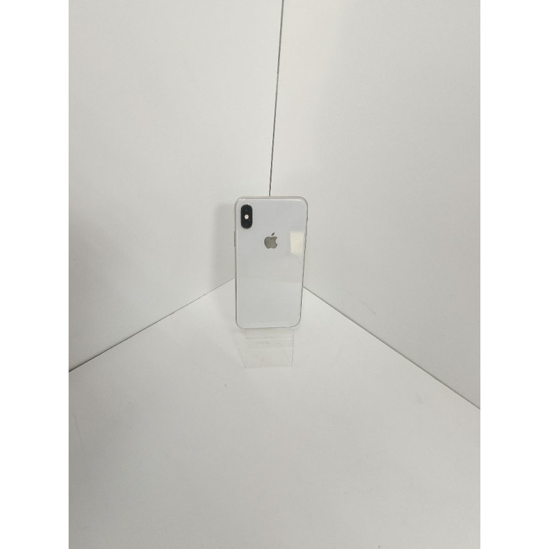 Мобильный телефон Apple iPhone X 3/64 GB            
            б/у