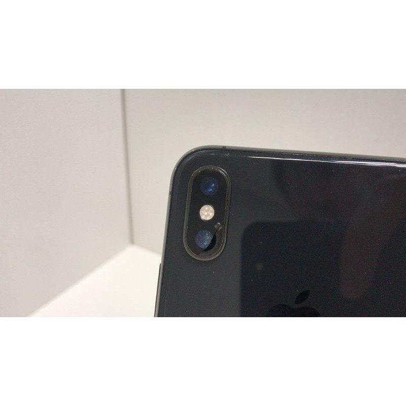 Мобильный телефон Apple iPhone XS 4/256 GB            
            б/у